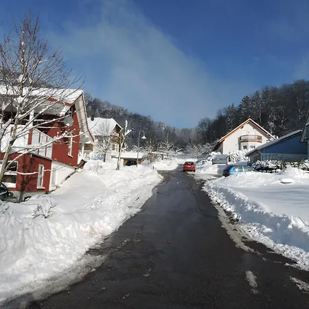 Kaetzlehaus Apartamento *